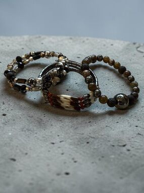 🫶🏻 Beaded Stackable Bracelet Set in Brown and Black